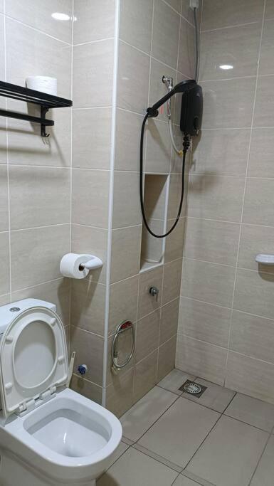 Pangsapuri Sky Loft 4 Guests Balcony Nflix B30a