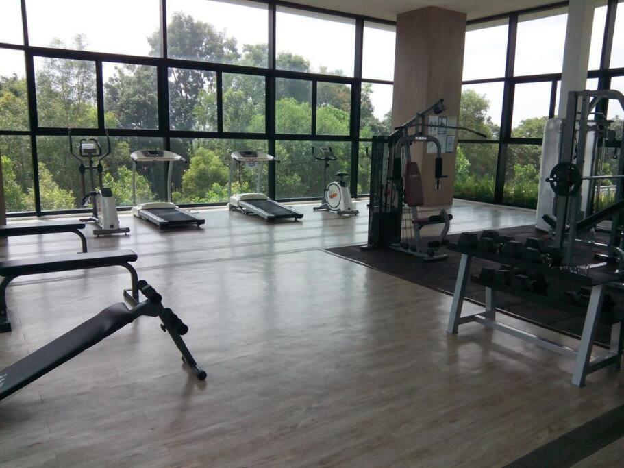 Sky Loft 4 Guests Balcony Nflix B30a